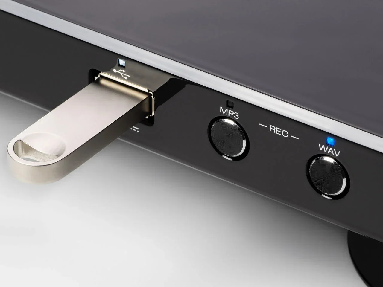 Denon - DP-450USB - Image 5