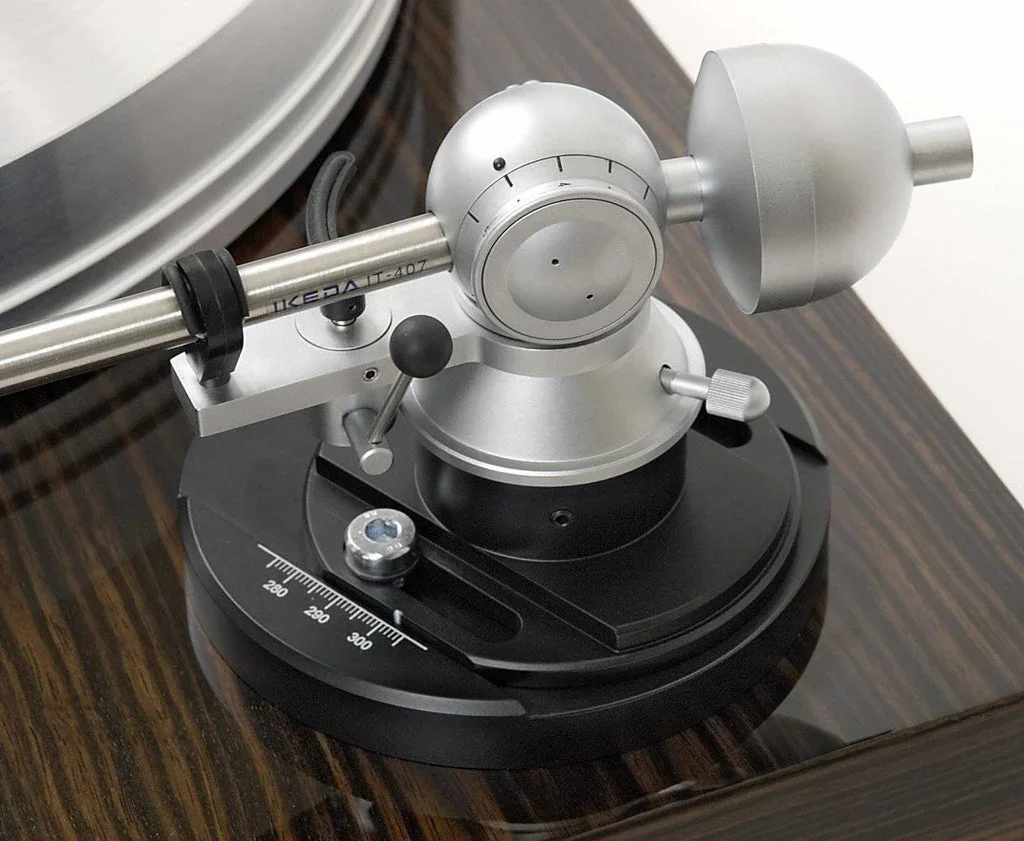 EAT - Forté Turntable - Image 4