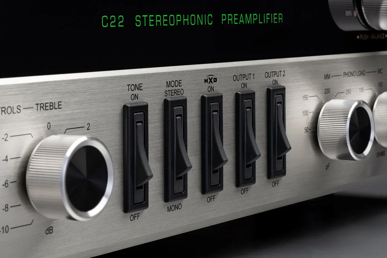 McIntosh - C22 2-Channel Vacuum Tube Preamplifier Mk V - Image 10