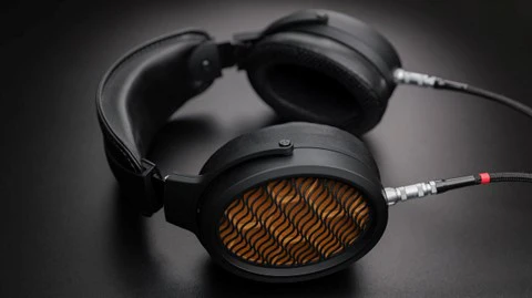 Warwick Acoustics - Aperio (GoldenSound Edition) - Image 2